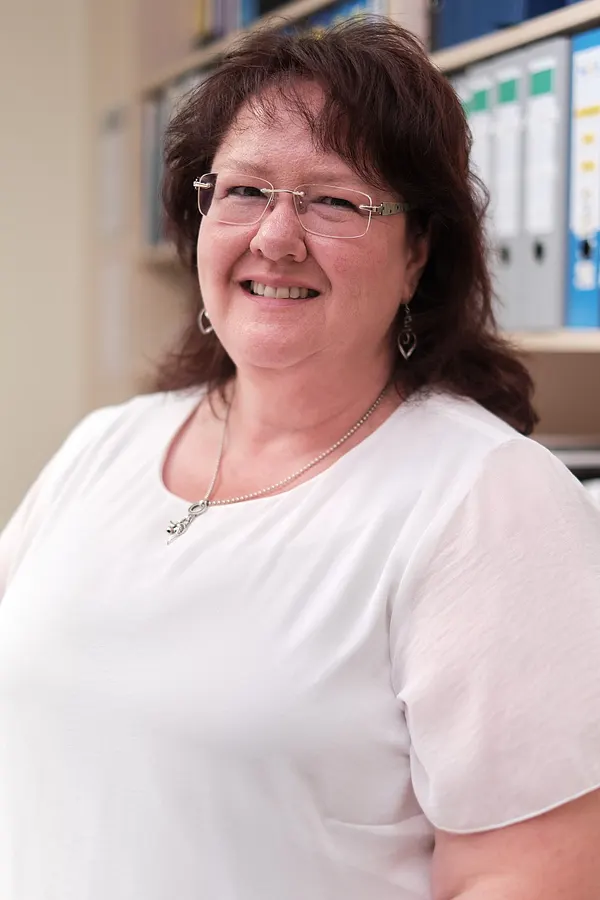 Porträt von Pia Heinz-Wommer